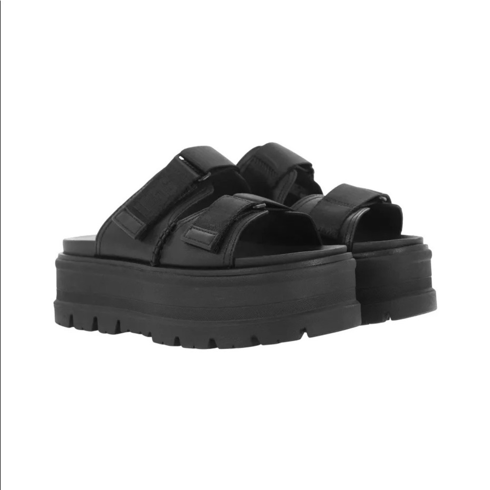 Ugg Clem Sandal